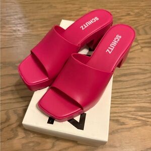 Brand new in box*Women’s Schultz sandals